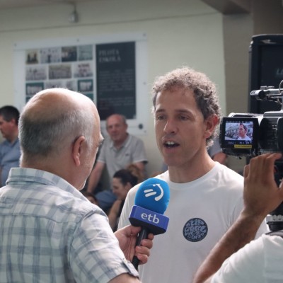 Pilota plazaren inaugurazioa (2).JPG