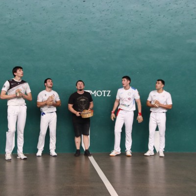 Pilota plazaren inaugurazioa (30).JPG