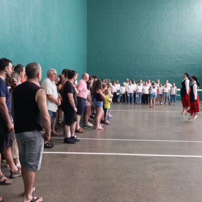 Pilota plazaren inaugurazioa (18).JPG